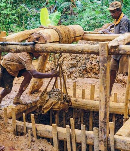 Edelsteinminen in Rathnapura